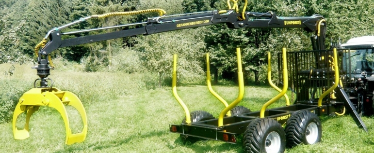 Traktorová vyvážečka Worker